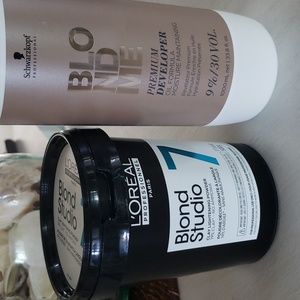 5 Items: Blonde Hair Dye Bundle and Perm